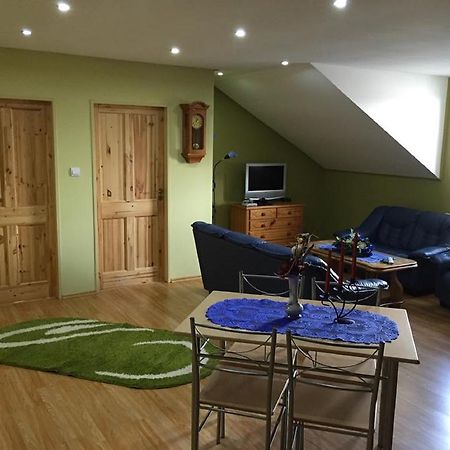 Apartman U Puskina Strba Exterior photo