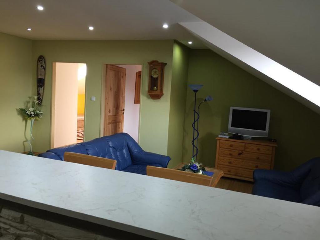 Apartman U Puskina Strba Exterior photo